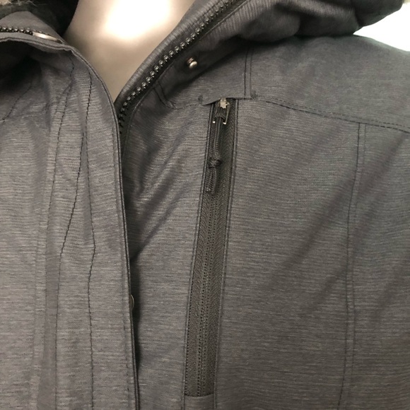 EUC - Columbia Omni Heat Jacket - Picture 5 of 11